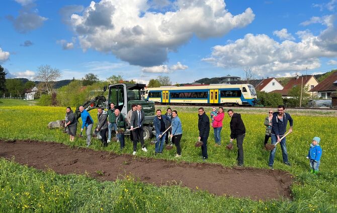 Spatenstich Baugebiet Mühlbachweg