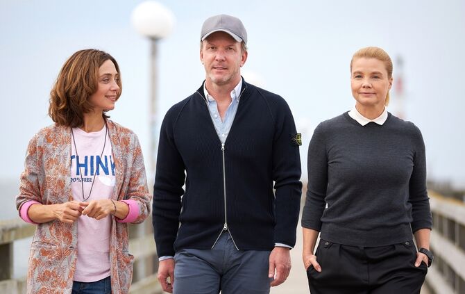 Ella Schön Stefan Raiser