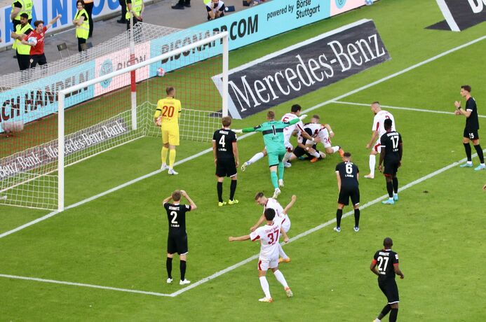 Endo trifft gegen Köln zur VfB-Rettung