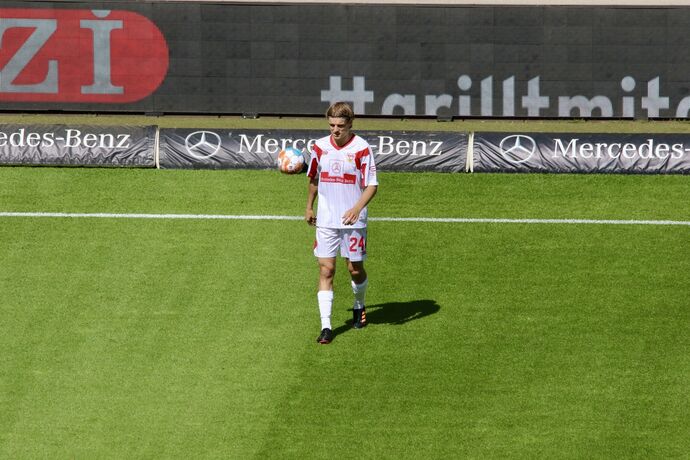 Borna Sosa