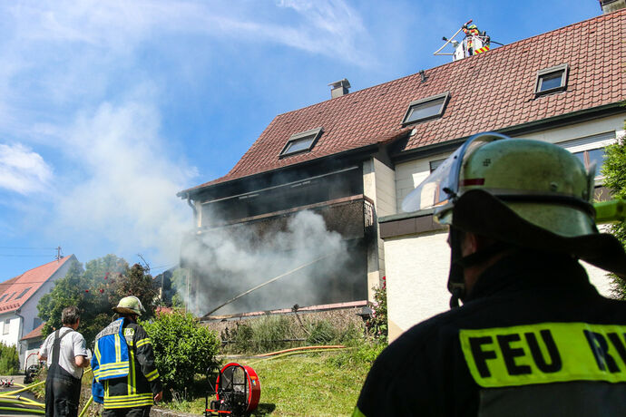 Brand, Neue Str., Welzheim-Eselshalden, 15.06.2022.