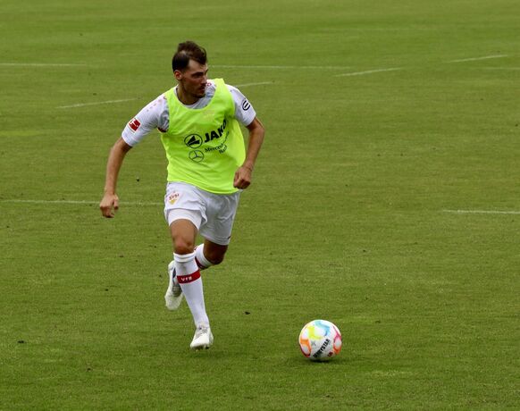 Pascal Stenzel