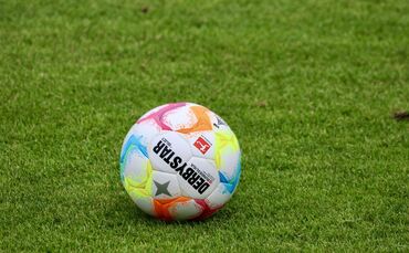 Bundesliga, Fußball, Symbolbild, VfB Stuttgart, Spielball