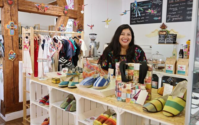 Vivian Tuschl-Aguilar