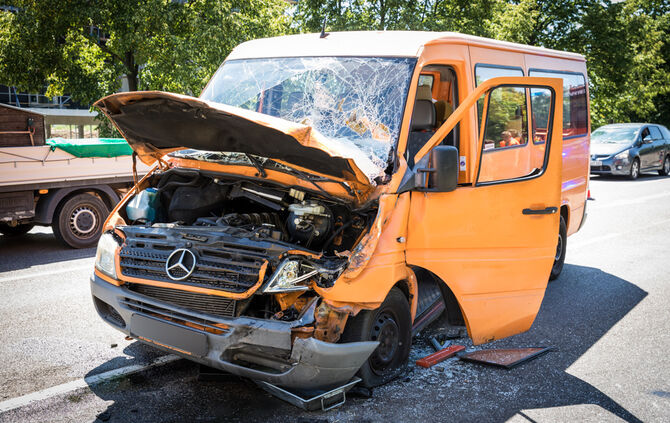 Unfall, Alte Bundesstraße, Waiblingen, 19.07.2022.
