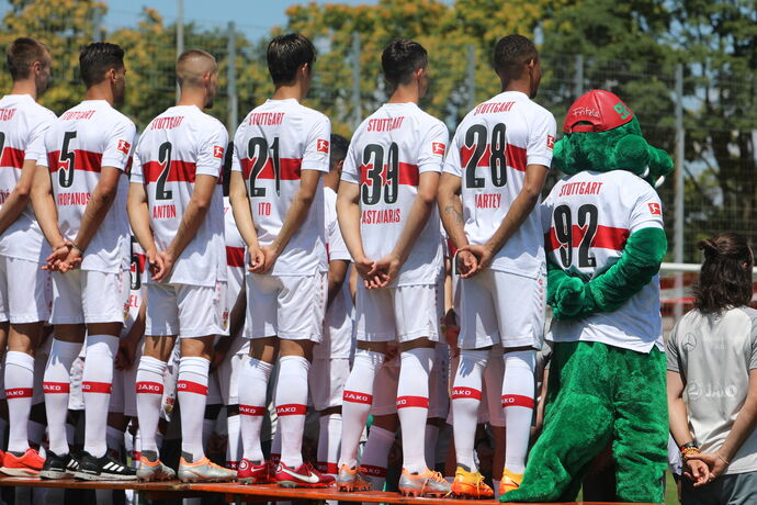 Mannschaftsfoto VfB Stuttgart / Saison 2022/23, VfB Symbolbild