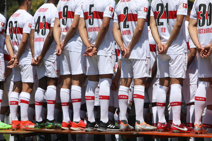 Mannschaftsfoto VfB Stuttgart / Saison 2022/23, VfB Symbolbild