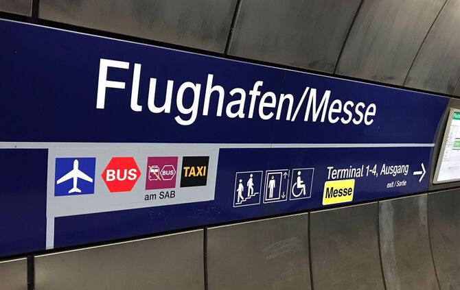 Flughafen Stuttgart Ferienbeginn Donnerstag 28. Juli
