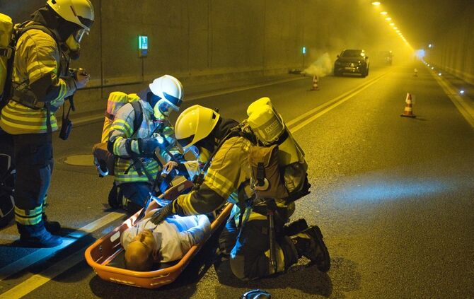 Feuerwehrübung Fellbach Stadttunnel