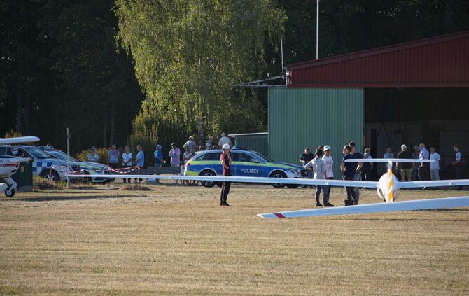 Oberstenfeld: Leichtflugzeug abgestuerzt