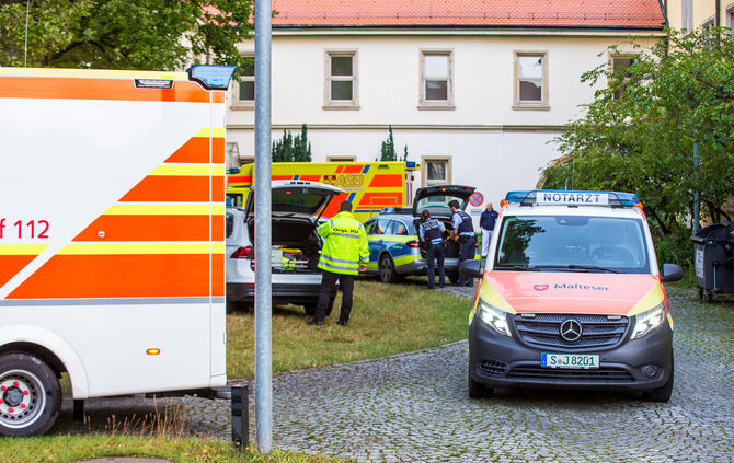 Bluttat, Angriff von Patient auf Arzt und weitere Person, Zentrum fuer Psychatrie Schloss Winnnenden, 10.09.2022.