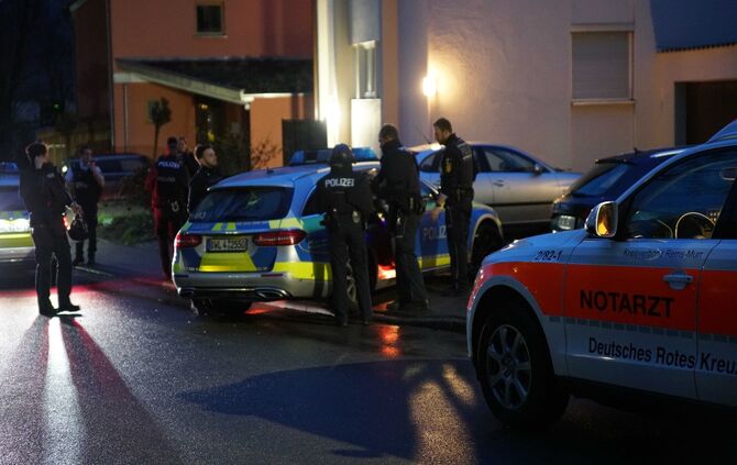Welzheim: Zwei Festgenommene nach grossem Polizeieinsatz