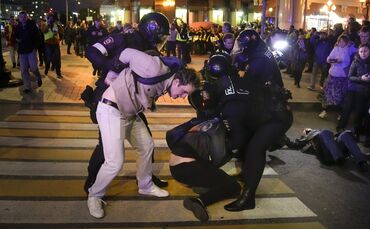 Proteste gegen Mobilisierung