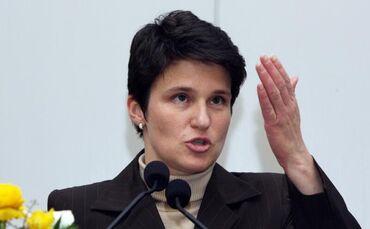 Umweltministerin Tanja Goenner bei Fa MICHEL in Schorndorf