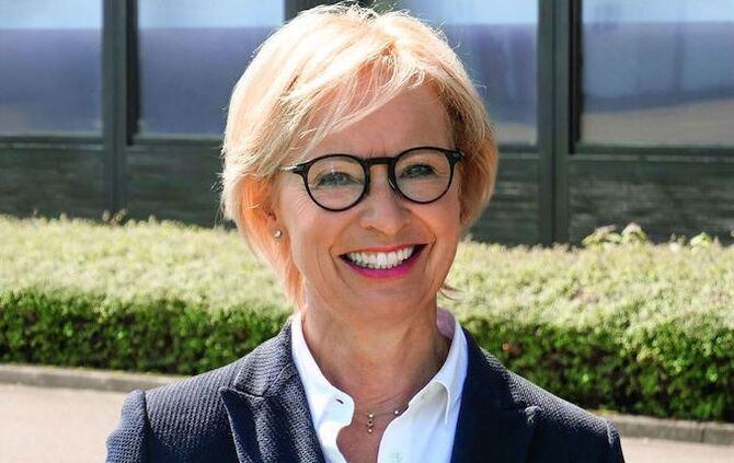 Beate Beck-Deharde