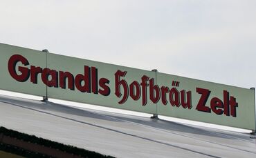 Cannstatter Wasen Grandls Hofbräuzelt