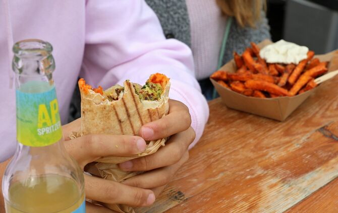 Schüler essen nicht in der Mensa