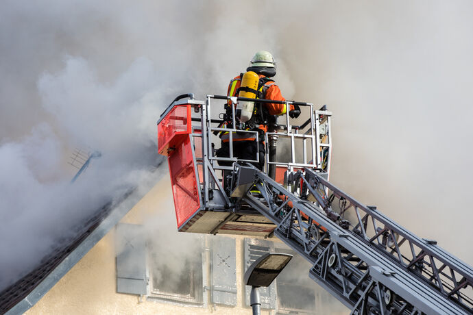 Dachstuhlbrand_Sulzbacher Strasse, Backnang_27.02.2020