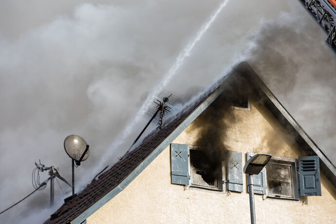 Dachstuhlbrand_Sulzbacher Strasse, Backnang_27.02.2020