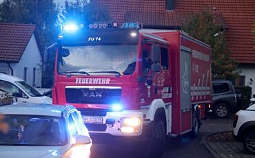 Feuerwehr zugeparkt