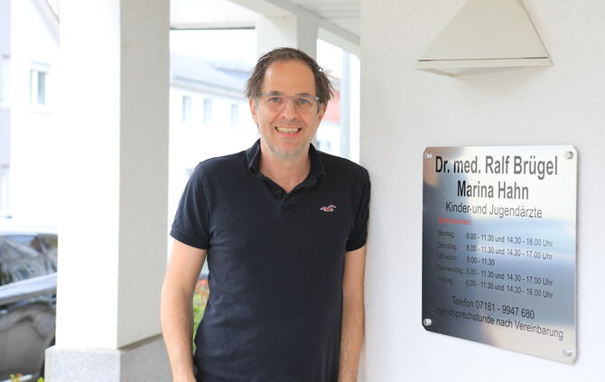 Legalisierung von Cannabis: Wie Kinderarzt Dr. Brügel aus Schorndorf ...