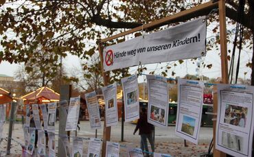 Galerie des Grauens Peter Ganz Ausstellung Querdenker Stuttgart