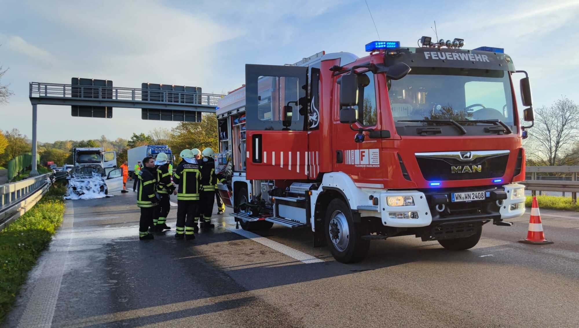 Stau auf B29/B14 am Donnerstag (10.11.): Zwei Unfälle und ein brennendes Auto - Nachrichten aus ...