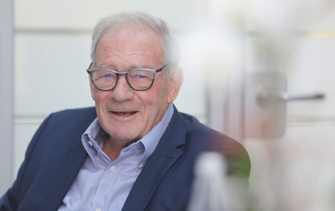 Ulrich Schatz