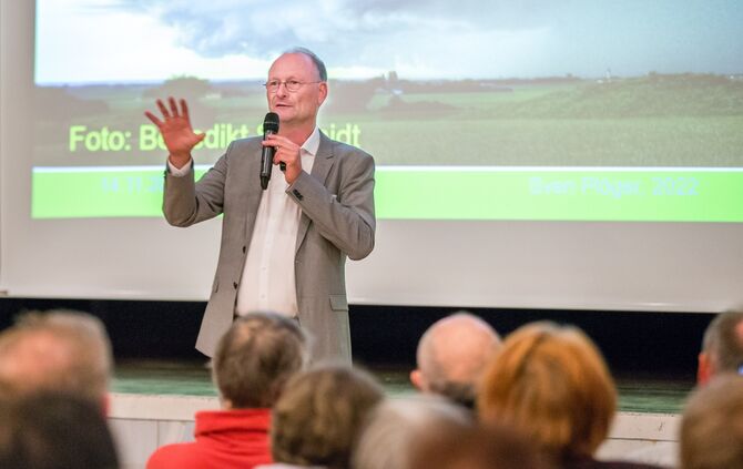 Sven Plöger, Vortrag zum Klimawandel, Veranstaltung des Feewi, Lehenbachhalle Winterbach, 14.11.2022.
