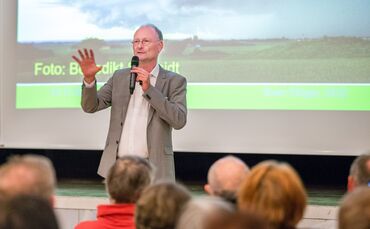 Sven Plöger, Vortrag zum Klimawandel, Veranstaltung des Feewi, Lehenbachhalle Winterbach, 14.11.2022.