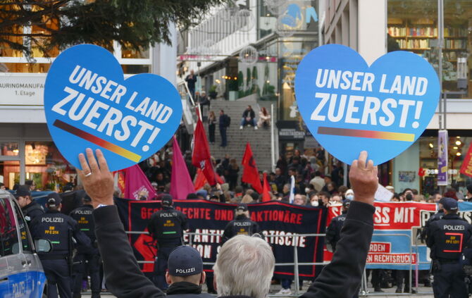 AfD Demo Stuttgart 12.11. Marktplatz