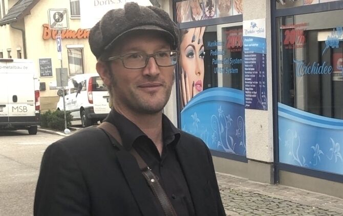 stadtrundgang-der-volkshochschule-mit-martin-baier-die-nsdap-in
