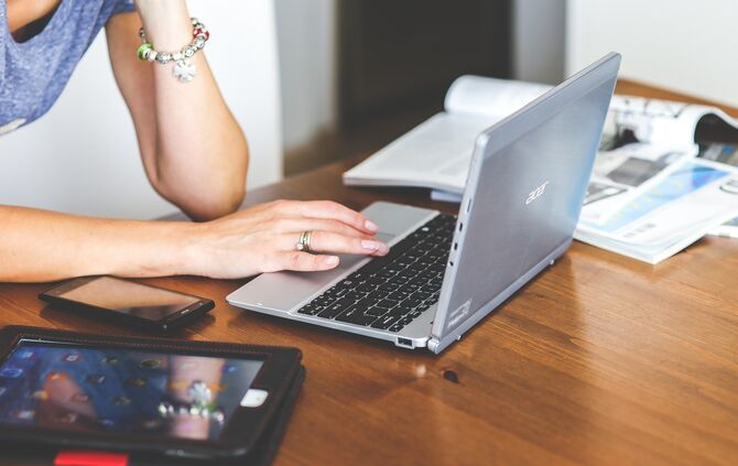 technology-g78af48520_1920