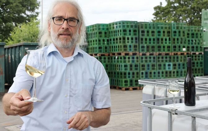 Bittenfelder Fruchtsäfte Petershans Gmbh & Co Kg Getränkevertrieb Remstalkellerei, Fellbacher, Bittenfelder: Schmeckt alkoholfreier Wein
