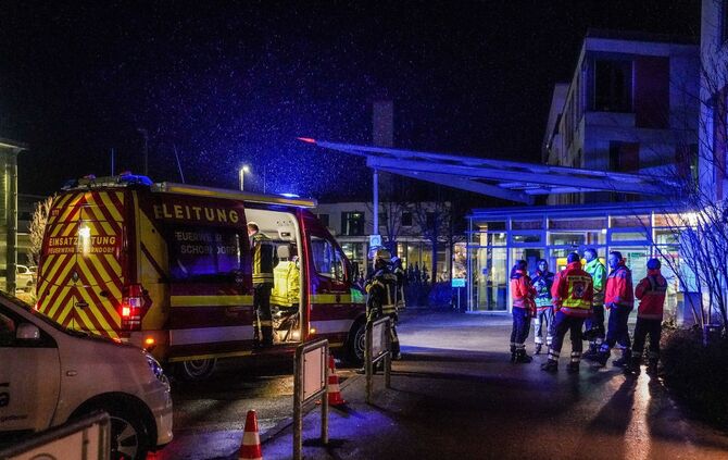 Schorndorf: Trafobrand im Krankenhaus sorgt fuer Stromausfall
