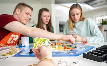 Gesellschaftsspiele trainieren die sozialen Kompetenzen