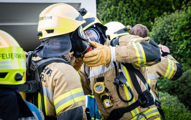 Tiefgaragenbrand, Dombovarstr., Kernen-Rommelshausen, 16.05.2022.