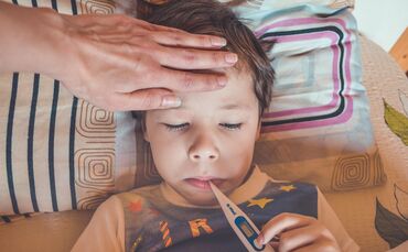 fieber krank kind kinder krankheit symbol symbolbild symbolfoto