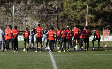 Kopie von VfB Symbolbild Team