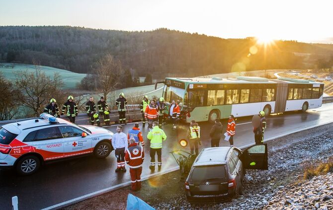 Unfall, K 1915, Berglen-Öschelbronn, 17.01.2023.