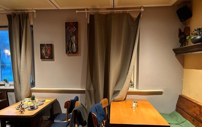 Patacon Obi Innenansicht Restaurant afrikanisches Essen