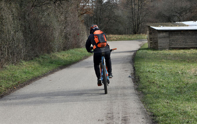 Symbolfotofahrradweg
