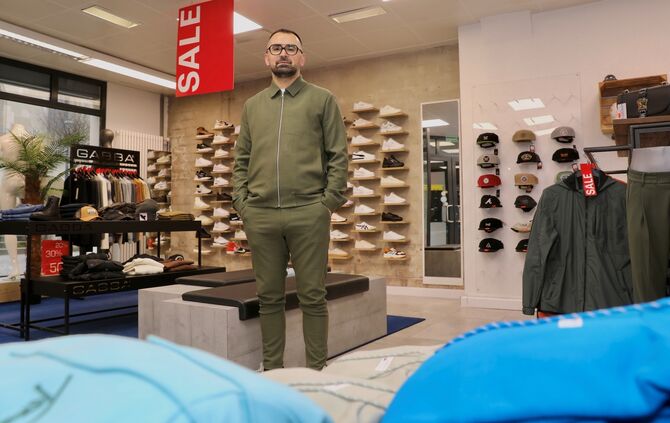 Kemal Öztopal zieht mit seiner Boutique Skurril in den Postturm
