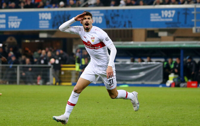 Fußball DFB-Pokal SC Paderborn vs. VfB Stuttgart