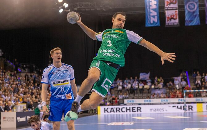 GER, TVB Stuttgart vs. SC DHfK Leipzig, Handball, Liqui Moly HBL, Handball Bundesliga, 13. Spieltag, Spielzeit 2022/2023, 20.11.