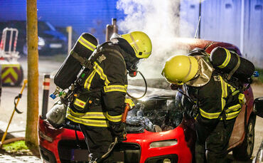 Autobrand, Stauferstr., Waiblingen, 11.02.2023.