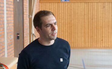 2B05E078-311D-438A-8533-35DC5A91DA5B_1_201_a