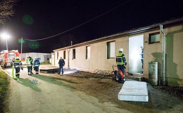 Brand in einem Zimmer der Asylunterkunft Heuweg, Weinstadt-Großheppach, 21.02.2023.