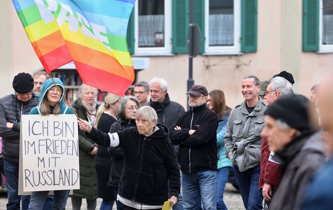 gegen Waffen