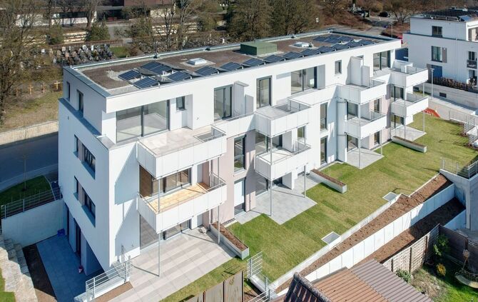 Plusenergie-Gebäude